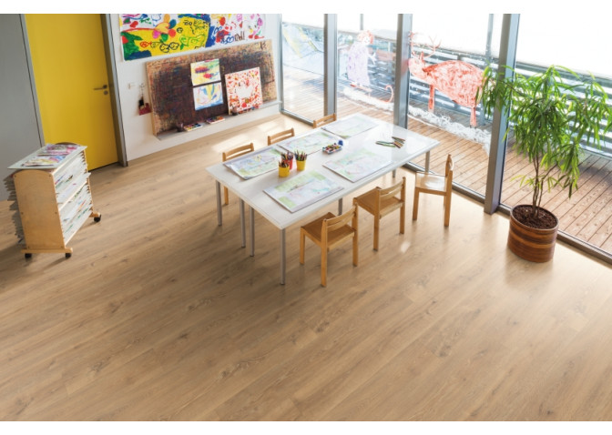 EGGER Natural Waltham Oak Laminált Padló EPL122