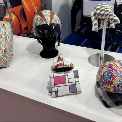 Egyedi sisak és ülés borítások